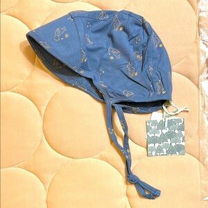 Kate Quinn NIB Pooh Bear bill hat
